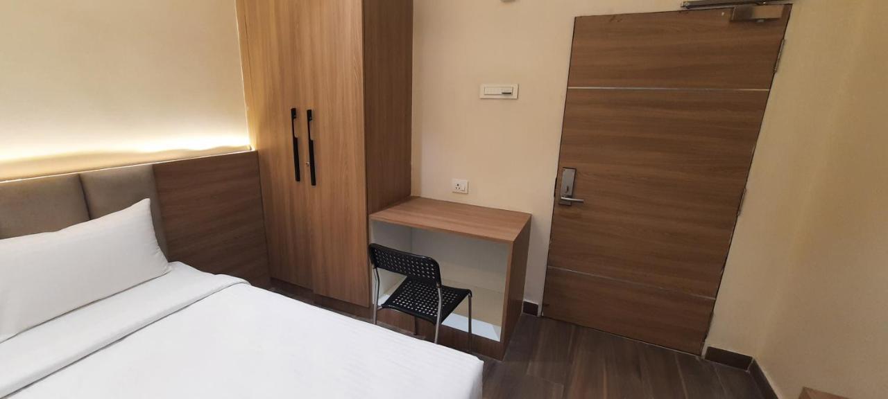 Hotel Sunrise Hospitality Vijayawada Luaran gambar