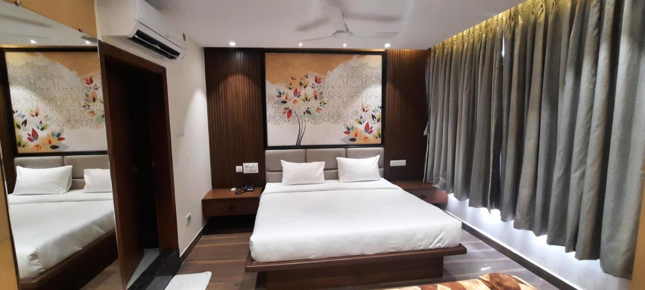 Hotel Sunrise Hospitality Vijayawada Luaran gambar