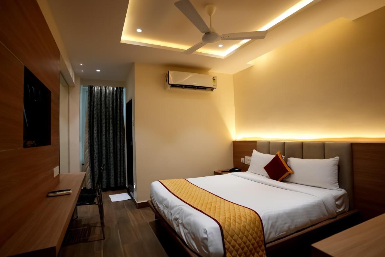 Hotel Sunrise Hospitality Vijayawada Luaran gambar