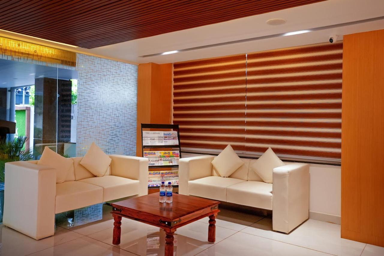 Hotel Sunrise Hospitality Vijayawada Luaran gambar