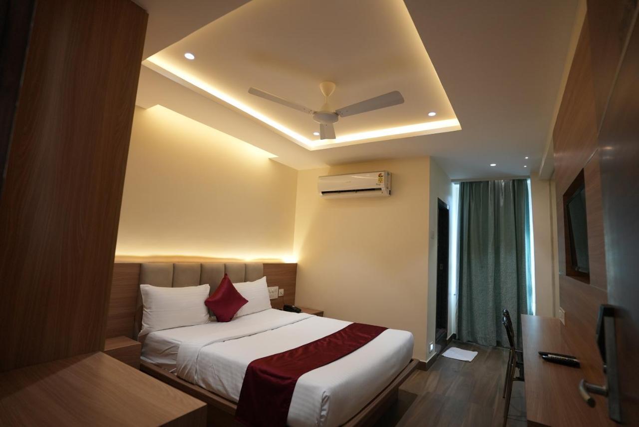 Hotel Sunrise Hospitality Vijayawada Luaran gambar